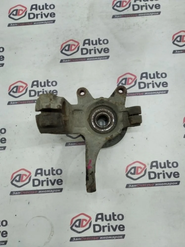 Кулак поворотный Ford Fusion 2008 1