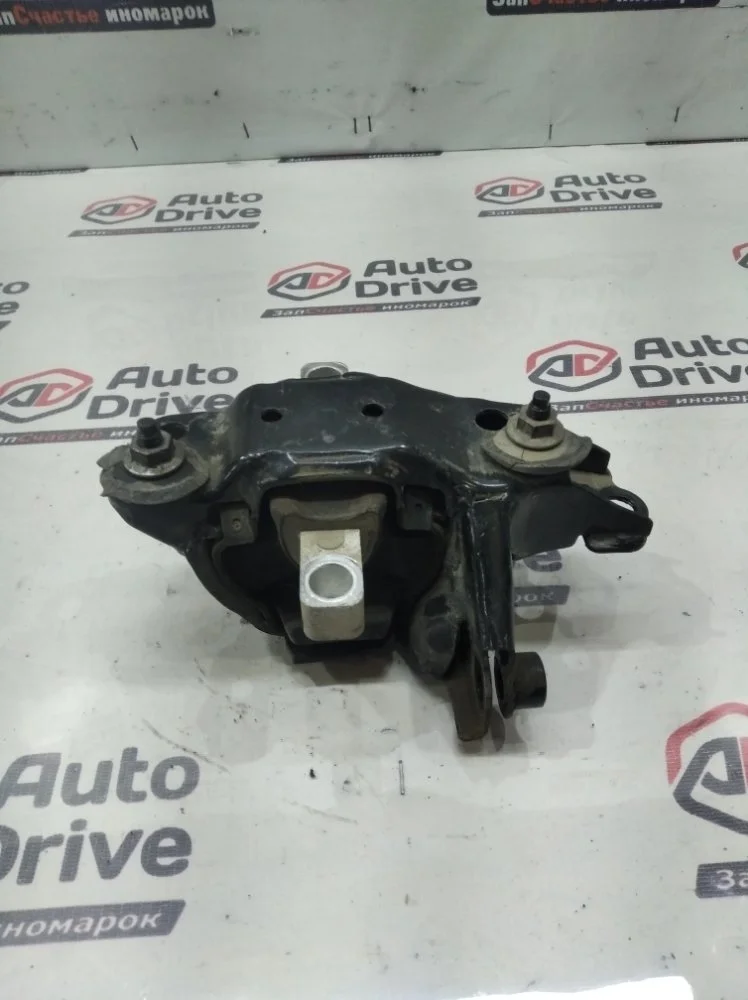 Подушка мкпп skoda fabia 2009 Mk2