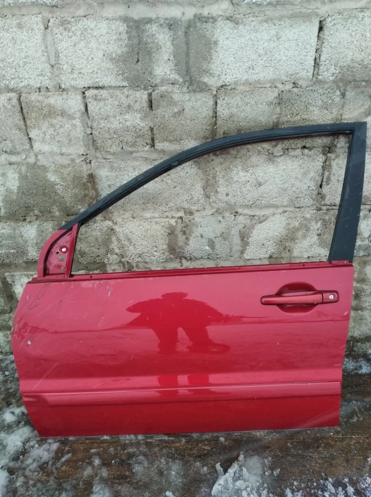 Дверь боковая Mitsubishi Lancer 9