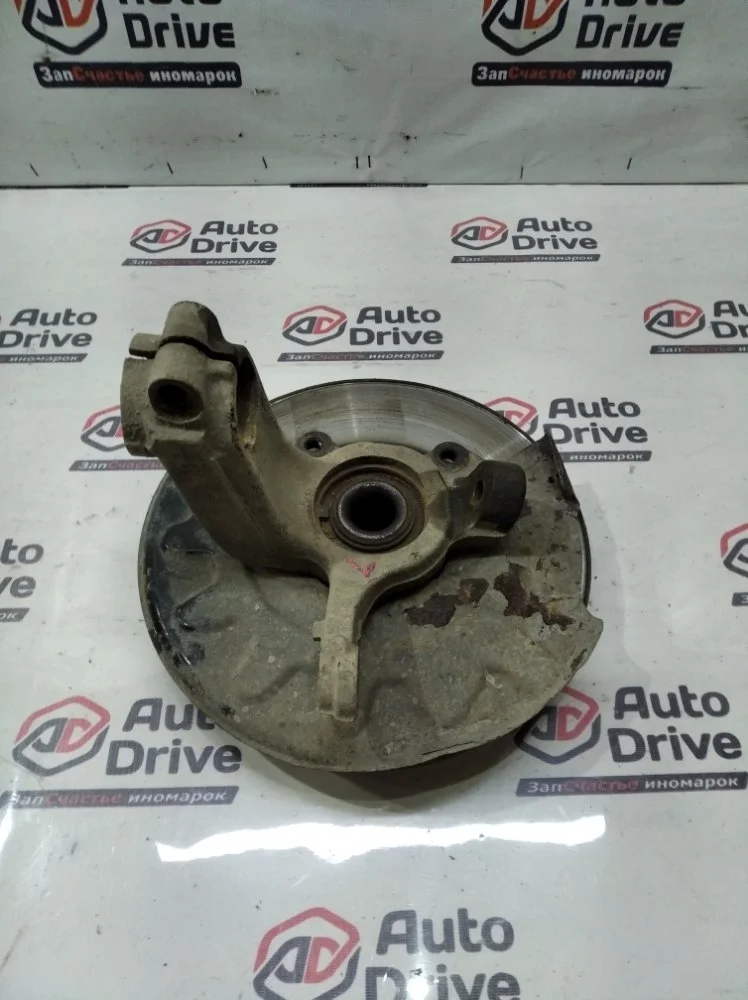 Кулак поворотный Skoda Rapid 2014 NH3