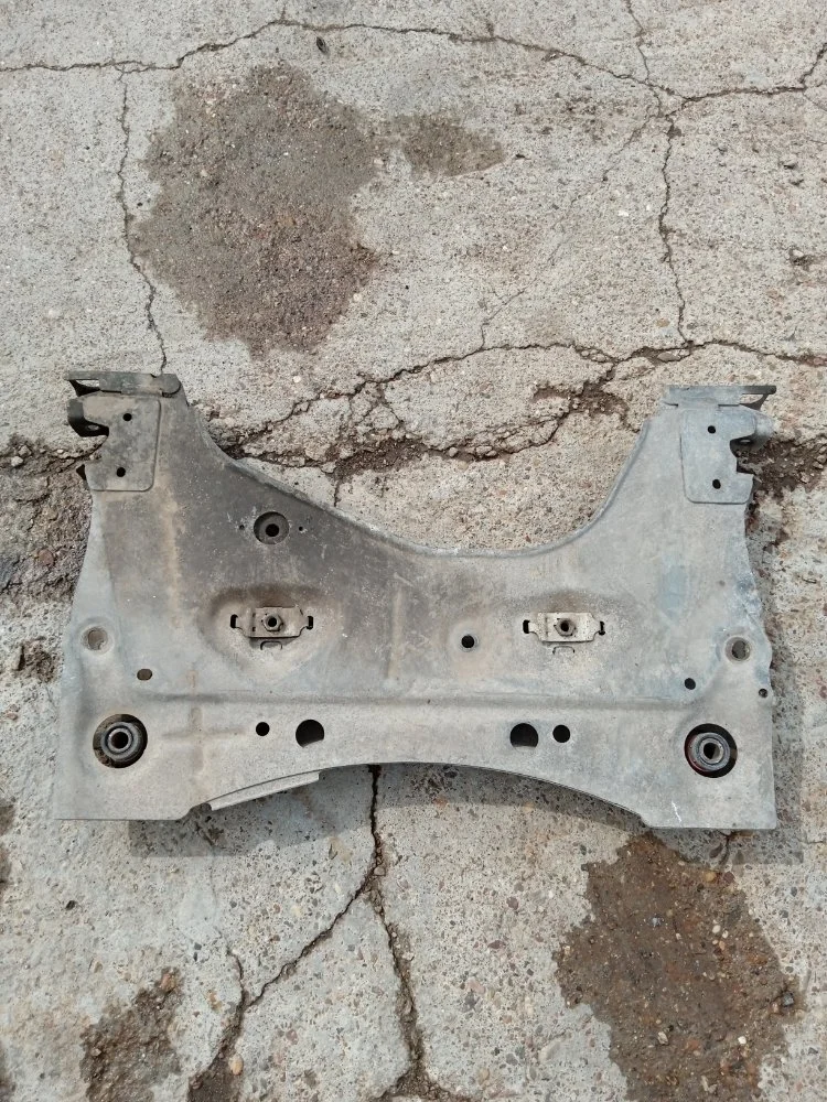 Подрамник RENAULT MEGANE 2006