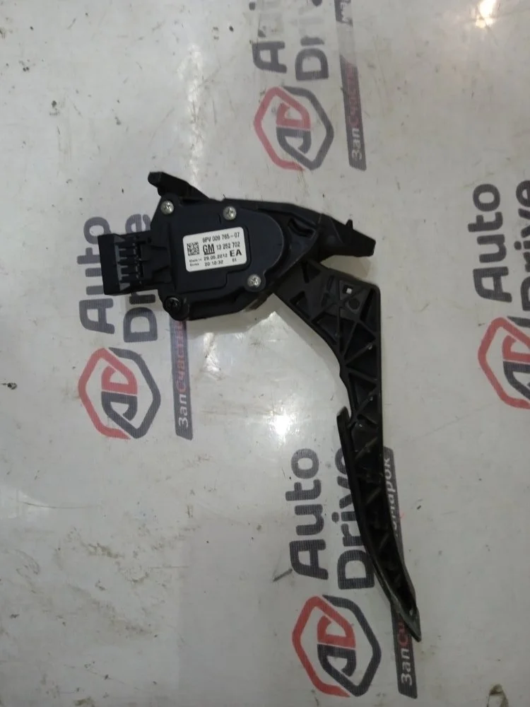 Педаль газа CHEVROLET CRUZE 2012 J305