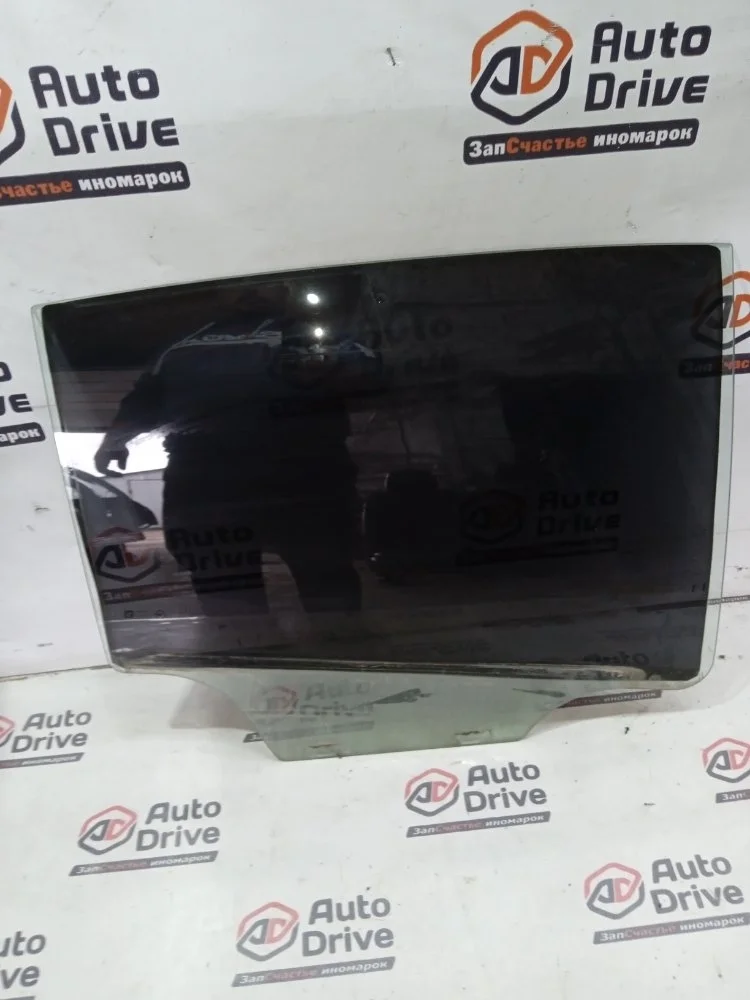 Стекло двери CHEVROLET CRUZE 2012 J305