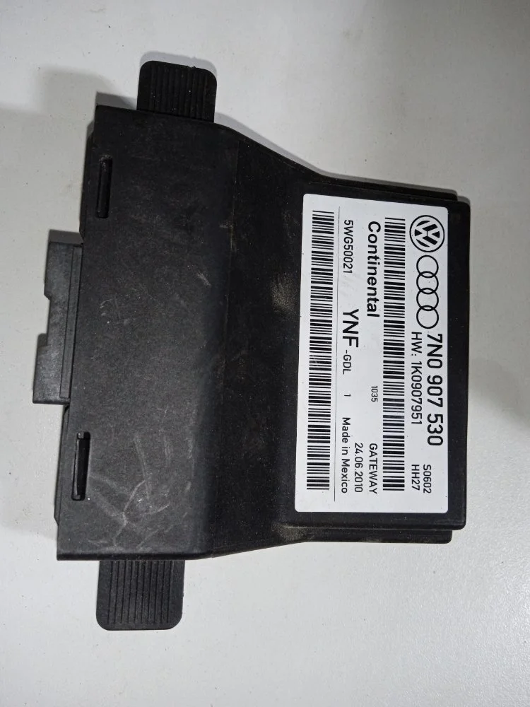Блок gateway volkswagen JETTA 2010