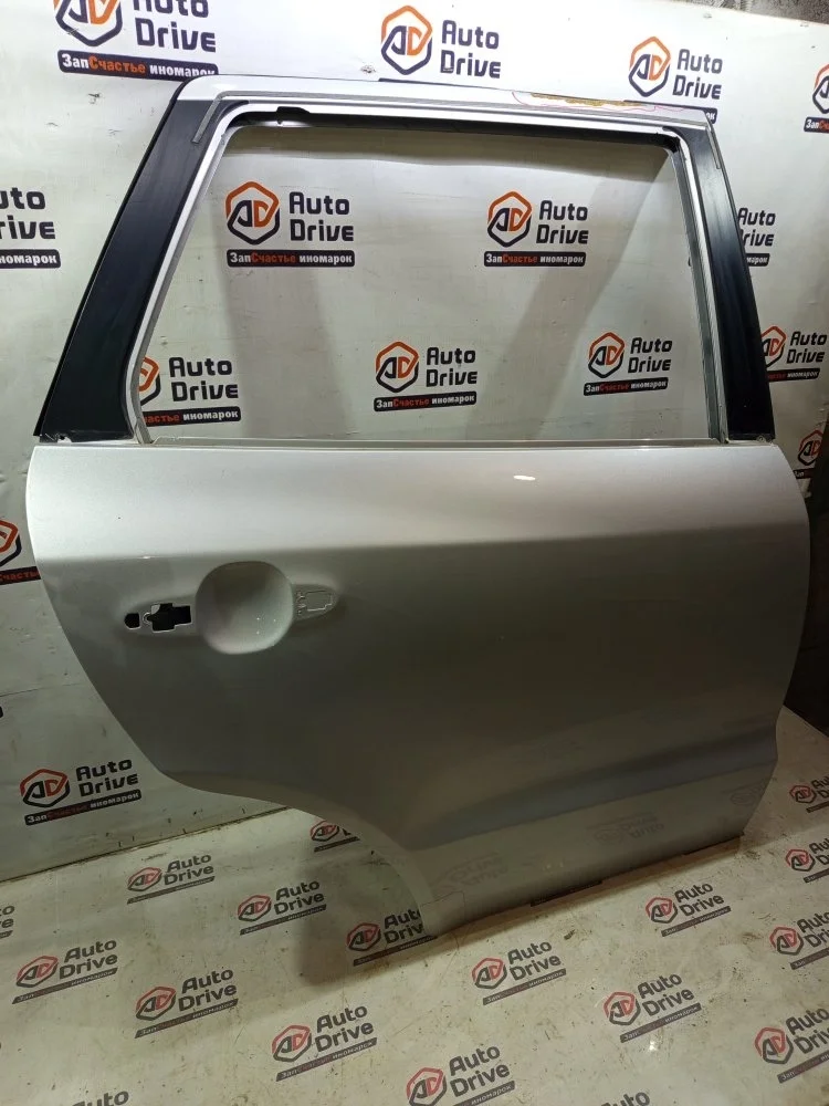 Дверь боковая HYUNDAI SANTA FE 2011 CM