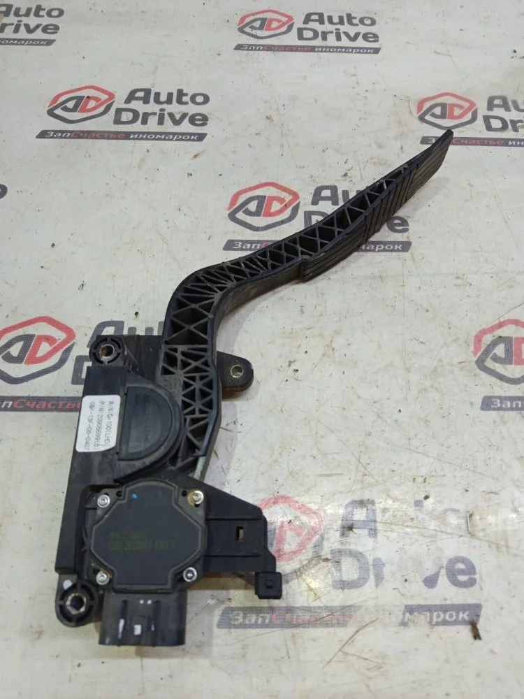 Педаль газа Opel Antara 2013 с145