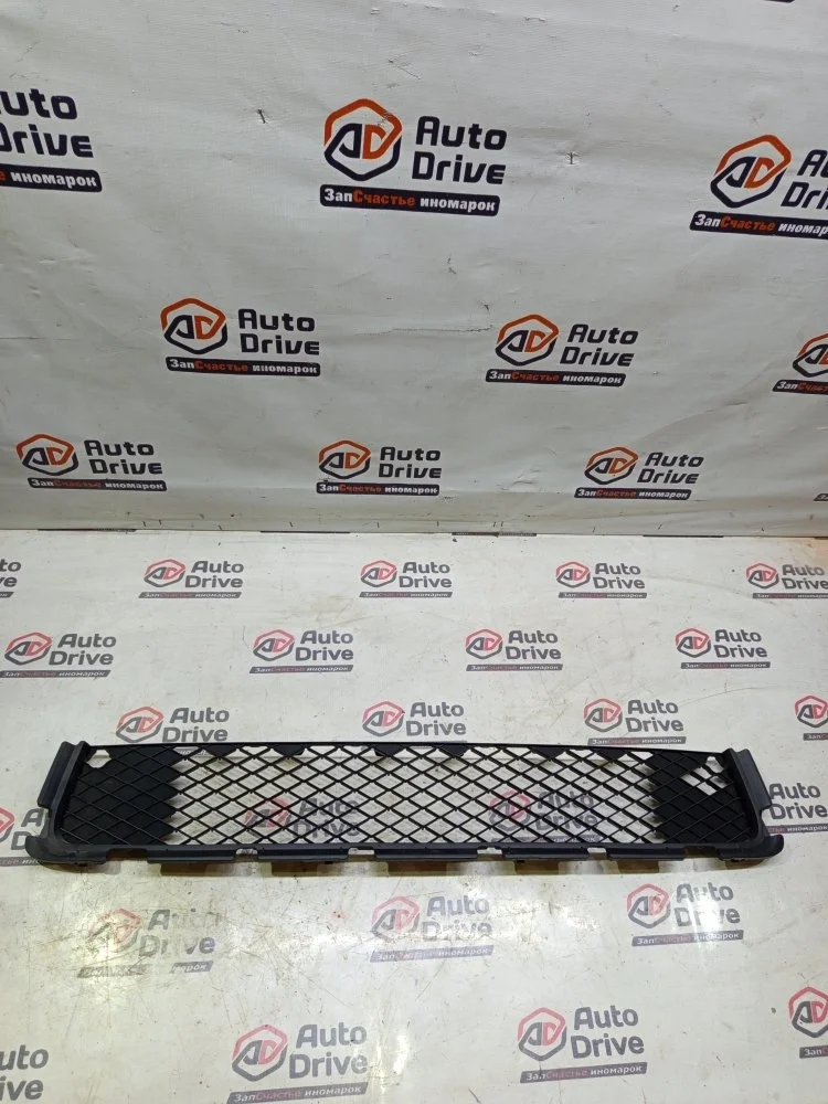 Решетка в бампер Mitsubishi ASX GA