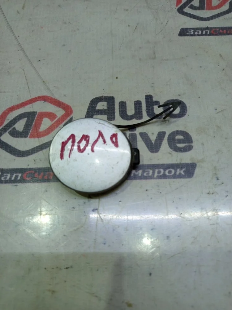 Заглушка буксировочного крюка VOLKSWAGEN Polo MK5
