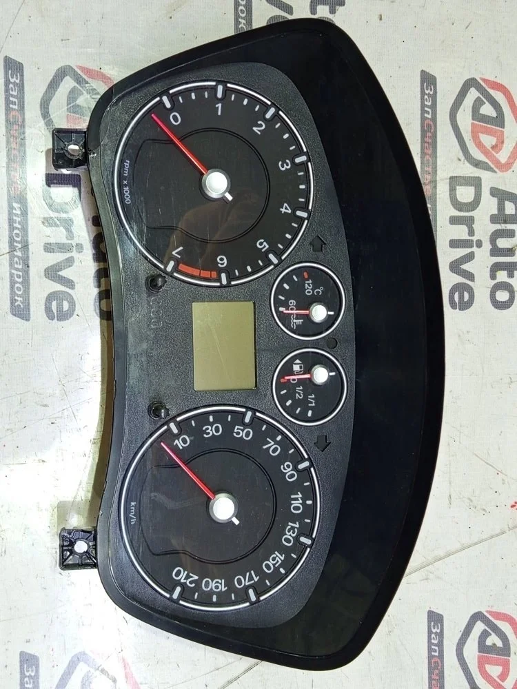 Панель приборов Ford Fusion 2007 1