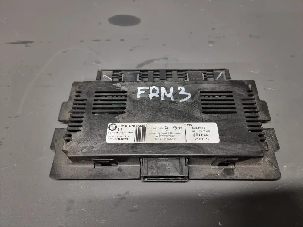 Блок frm3 BMW X5 2011 E70