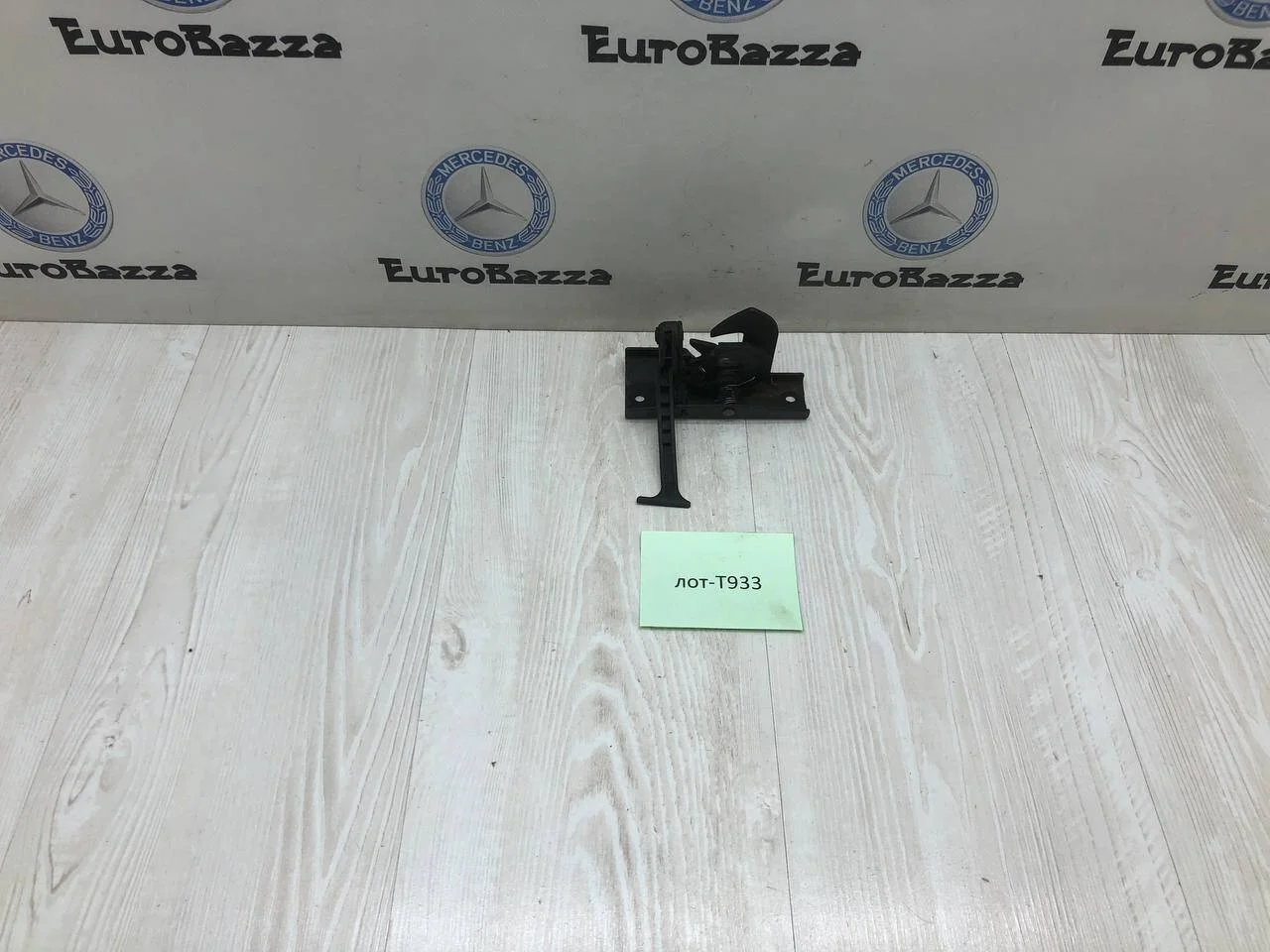 Замок капота Mercedes W211