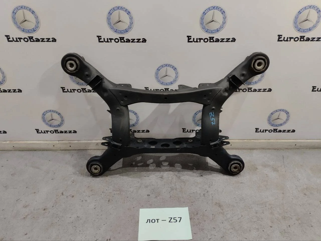 Задний подрамник Mercedes X164