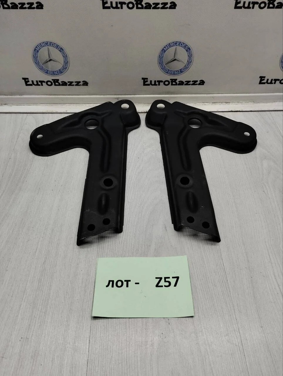 Кронштейн переднего подрамника Mercedes X164