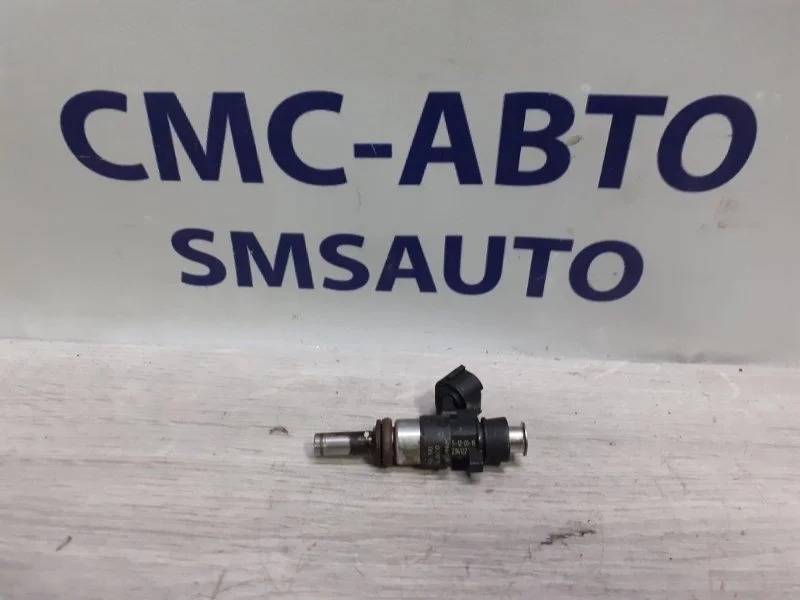 Форсунка топливная Audi A7 06L906031A C7 2.0T CYPA