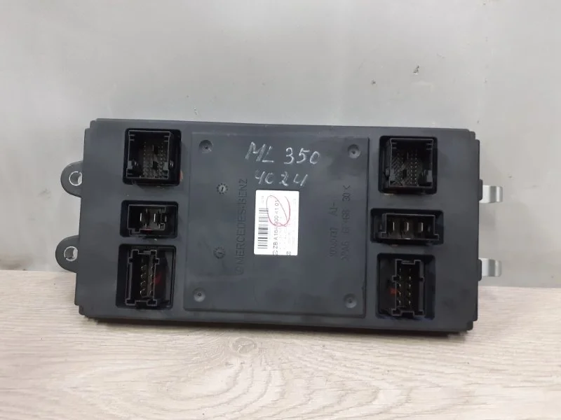 Блок управления SAM Mercedes-Benz Ml A1649004101 W164 642.820, передний