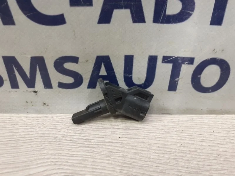 Датчик АБС ABS Volvo V40 30748149 V40 CROSS COUNTRY B5204T9, передний