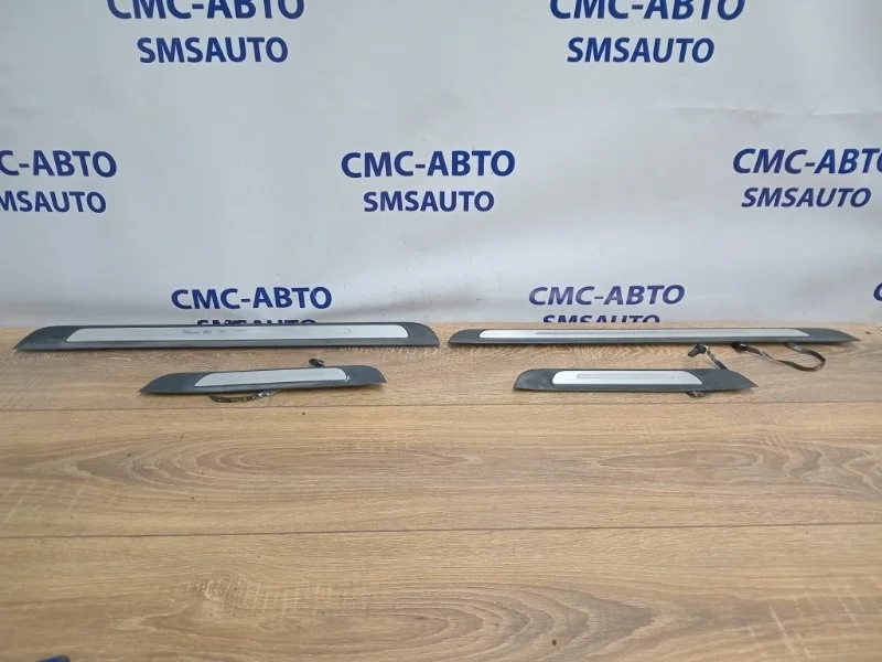 Внутренняя накладка порога Audi A7 4G8947405C C7 2.0T CYPA