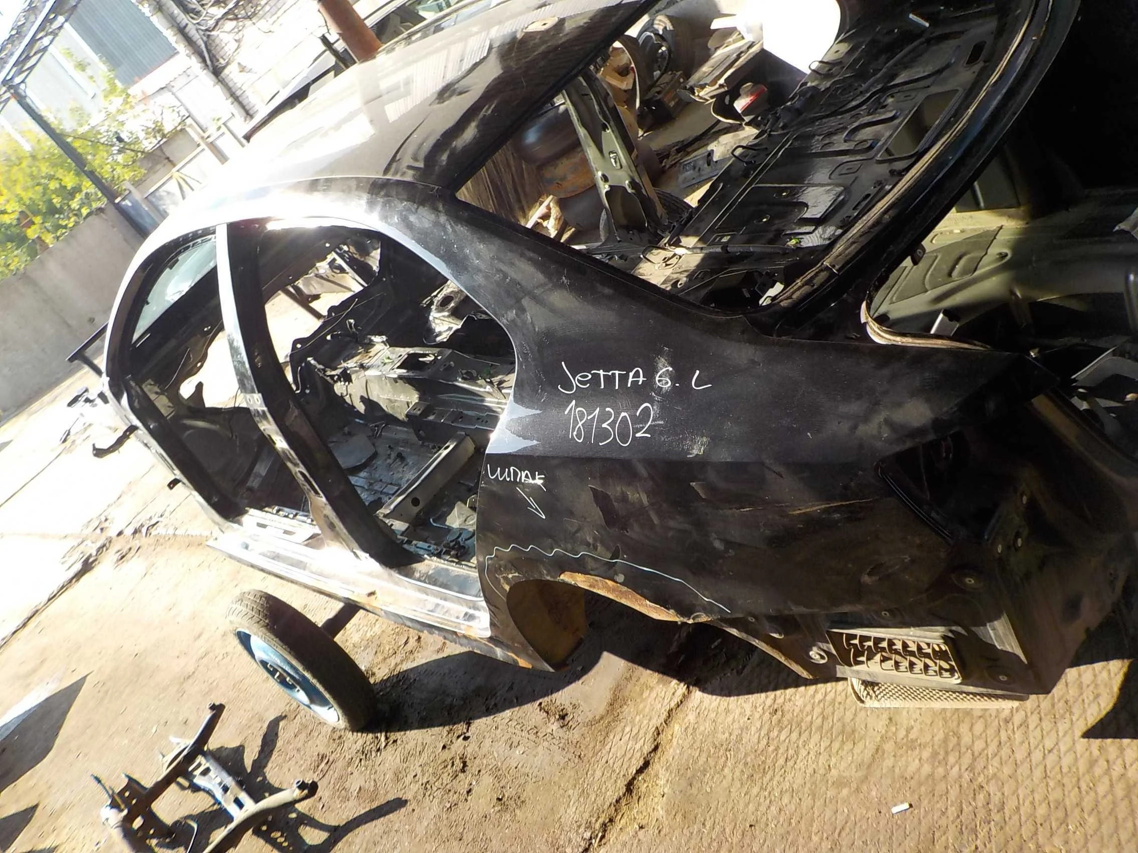 боковина кузова VOLKSWAGEN JETTA