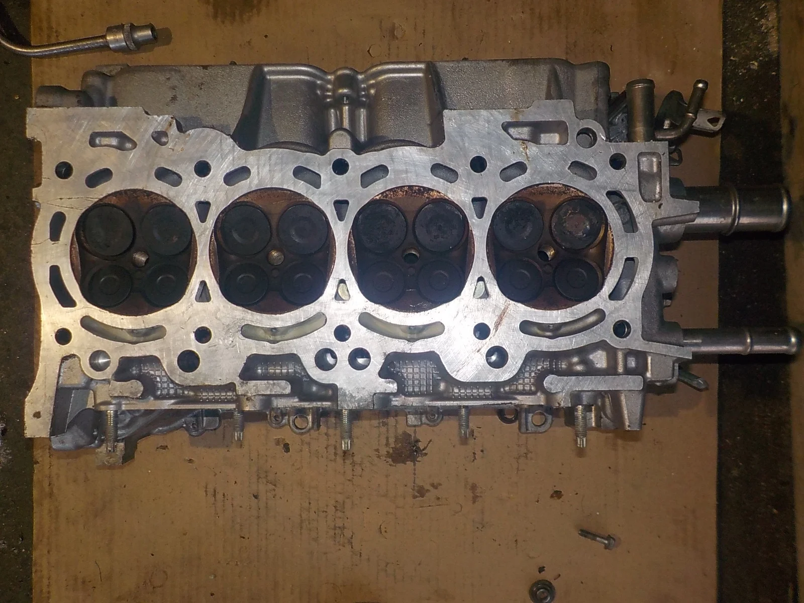 головка блока цилиндров TOYOTA COROLLA 150