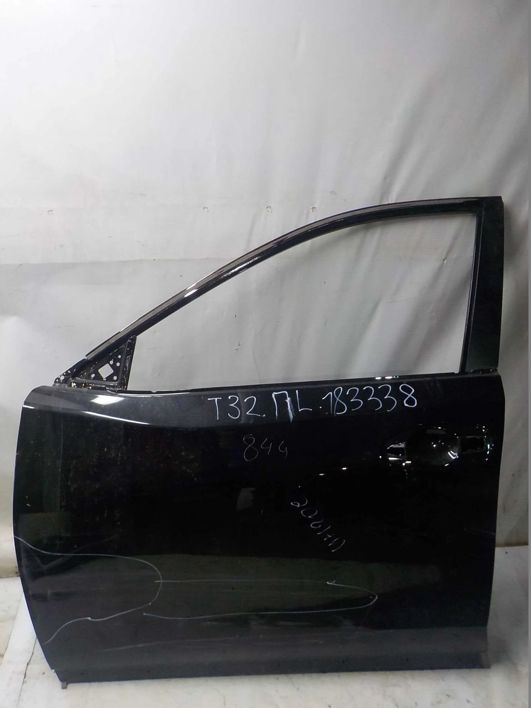 дверь NISSAN XTRAIL