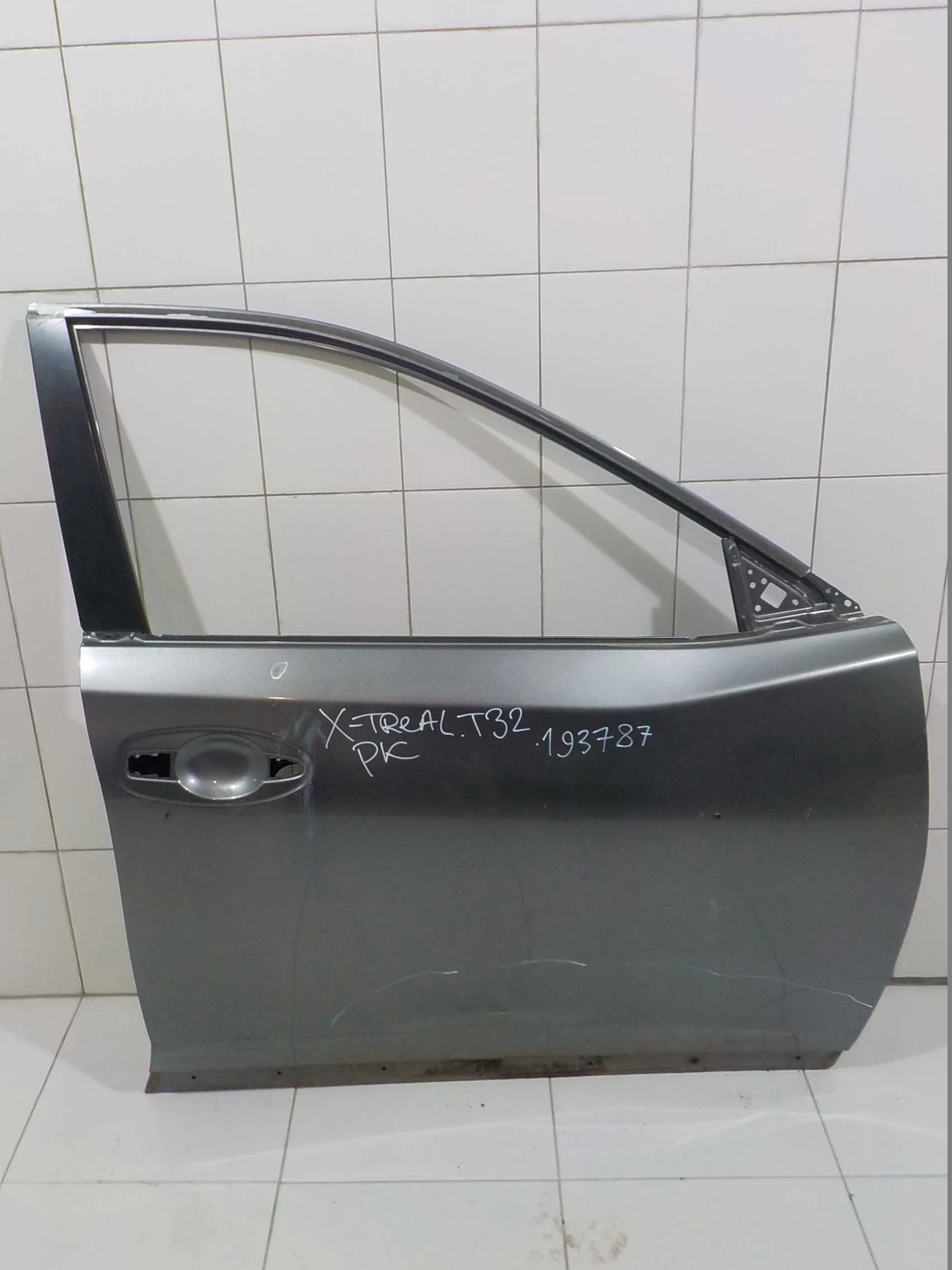 дверь NISSAN XTRAIL