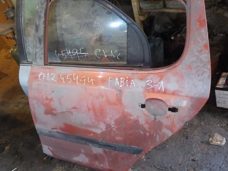 дверь SKODA FABIA