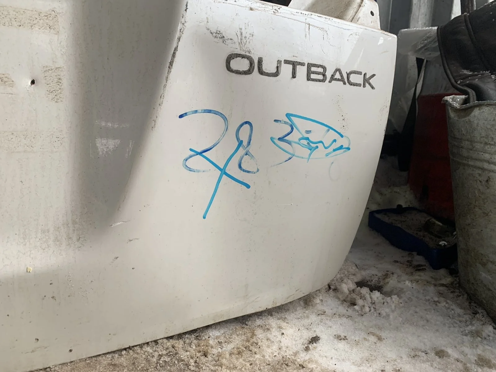 крышка багажника SUBARU OUTBACK