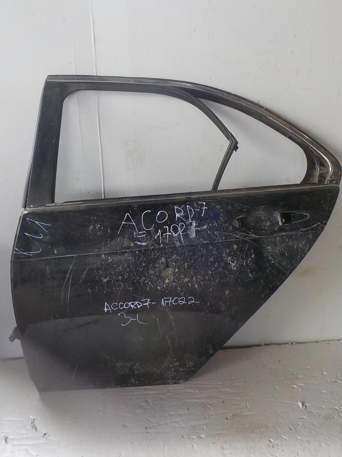 дверь HONDA ACCORD