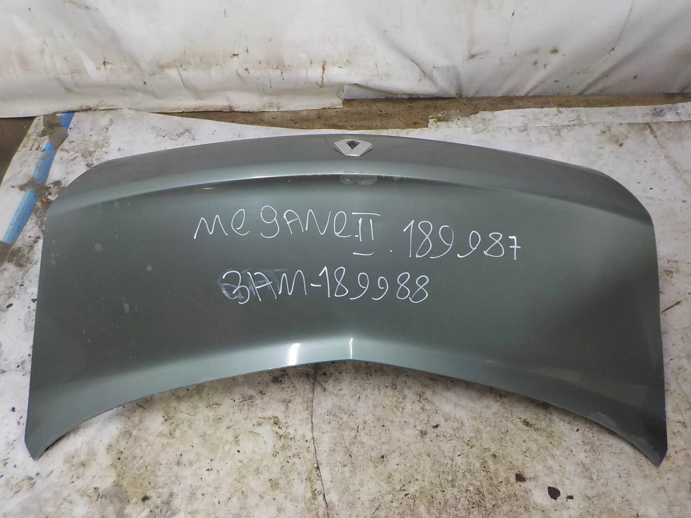 крышка багажника RENAULT MEGANE 2