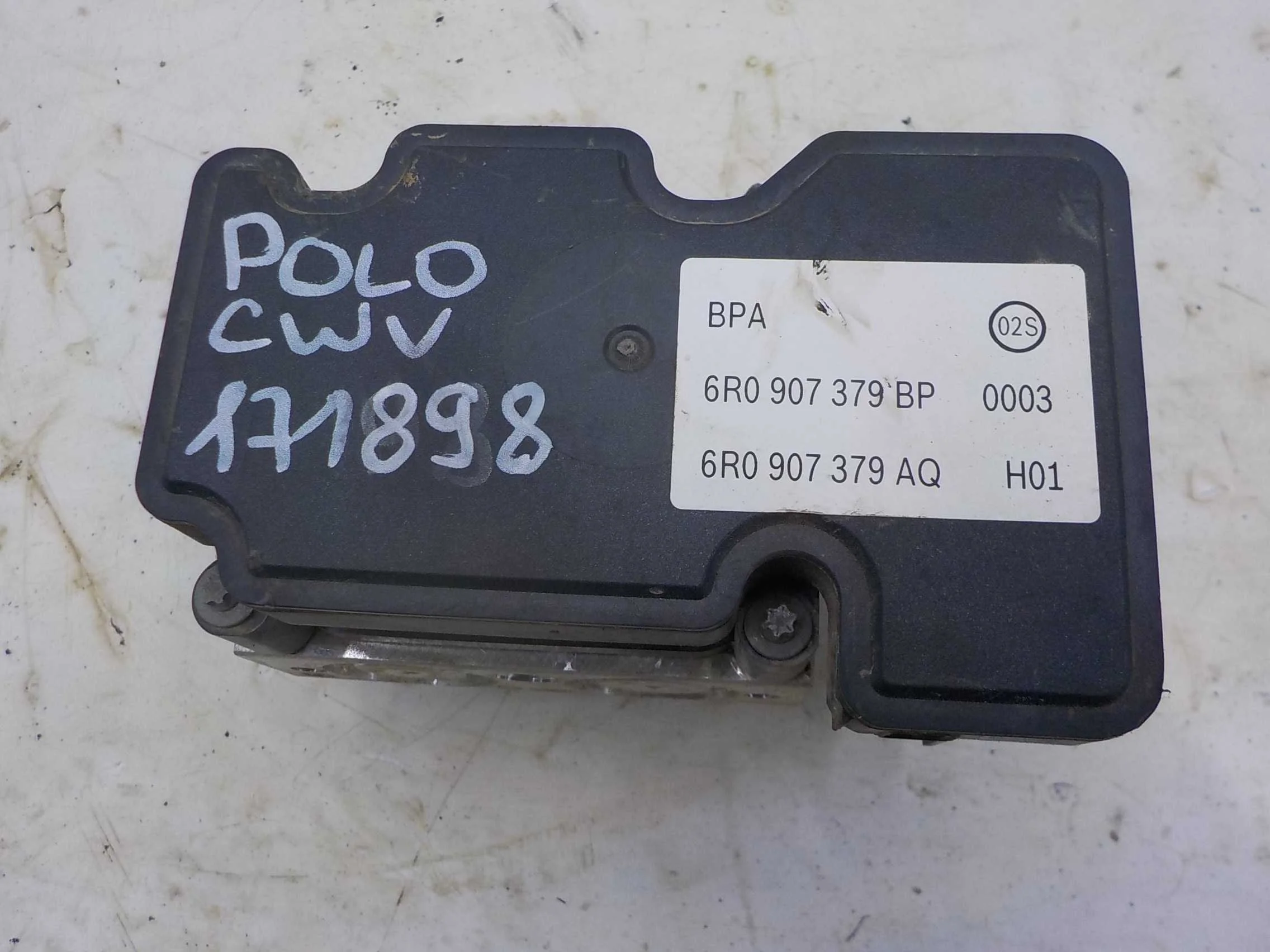 блок управления abs VOLKSWAGEN POLO