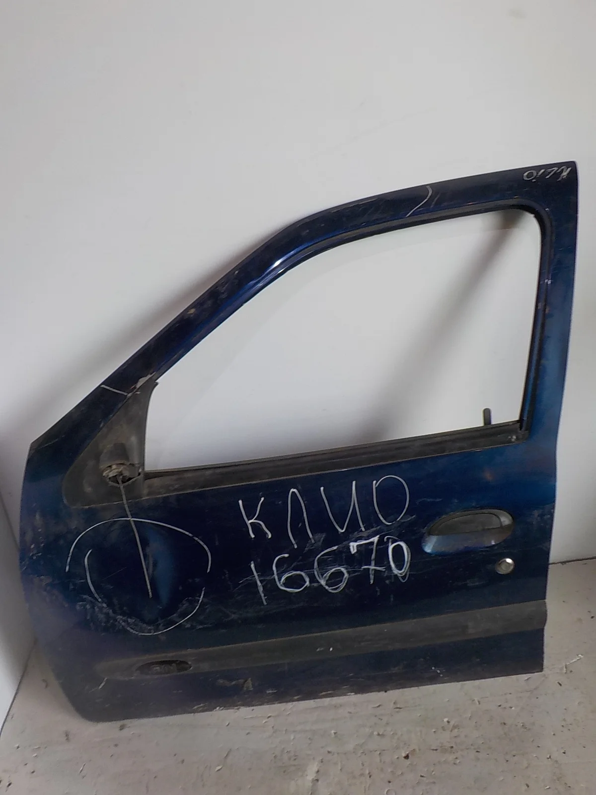 дверь RENAULT clio