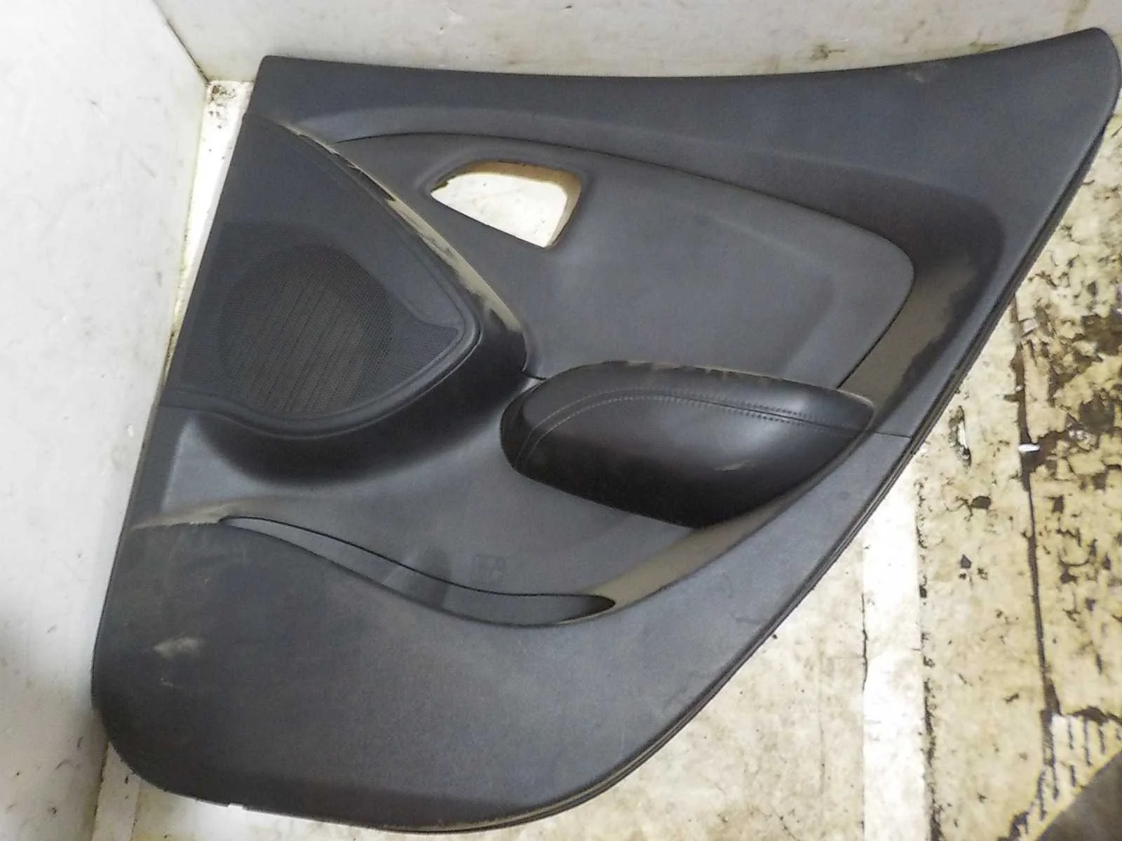обшивка двери HYUNDAI IX35