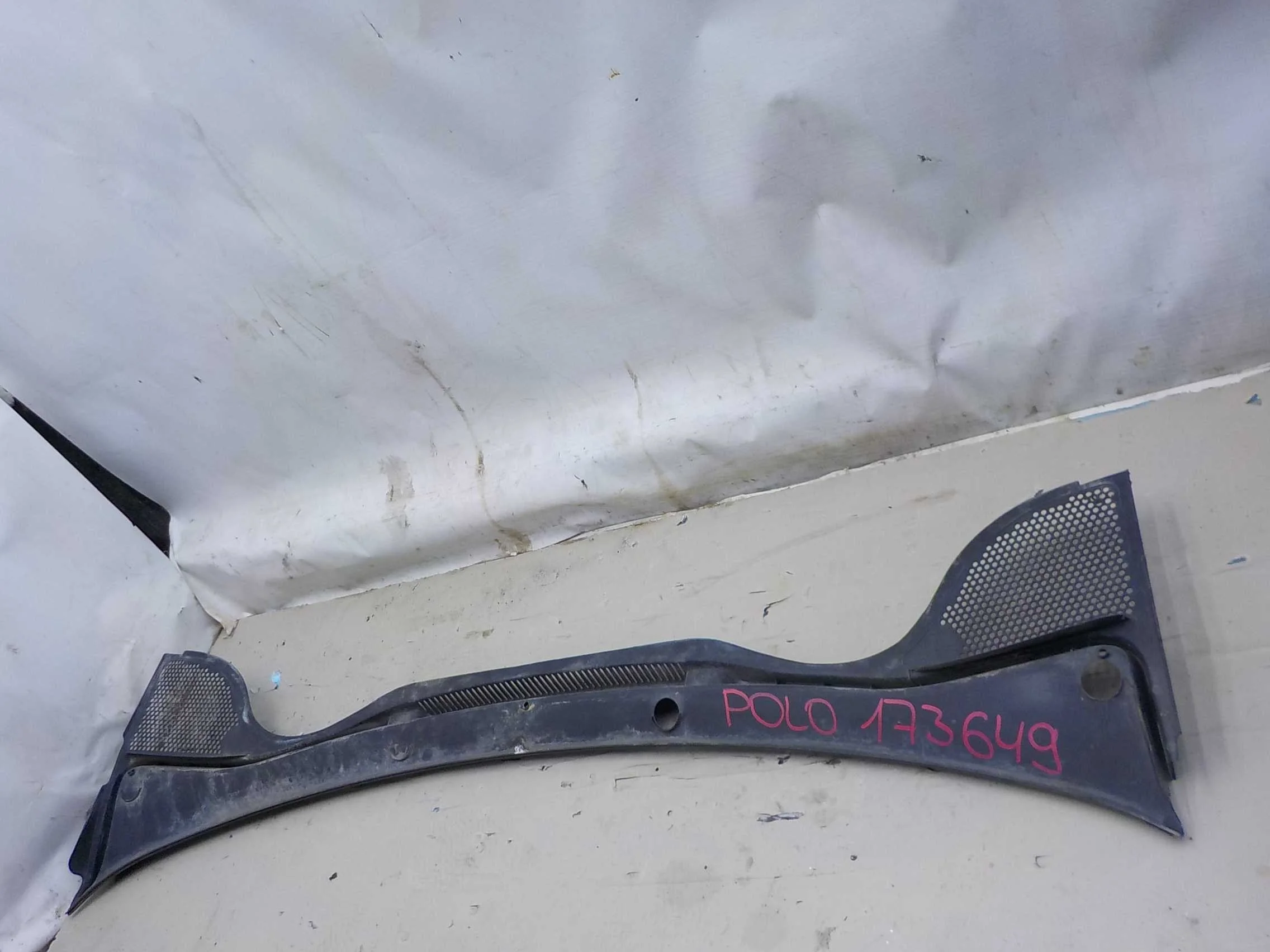 жабо VOLKSWAGEN POLO