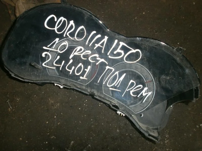 панель приборов TOYOTA COROLLA 150