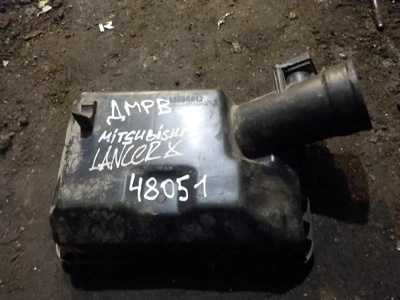 корпус воздушного фильтра MITSUBISHI LANCER