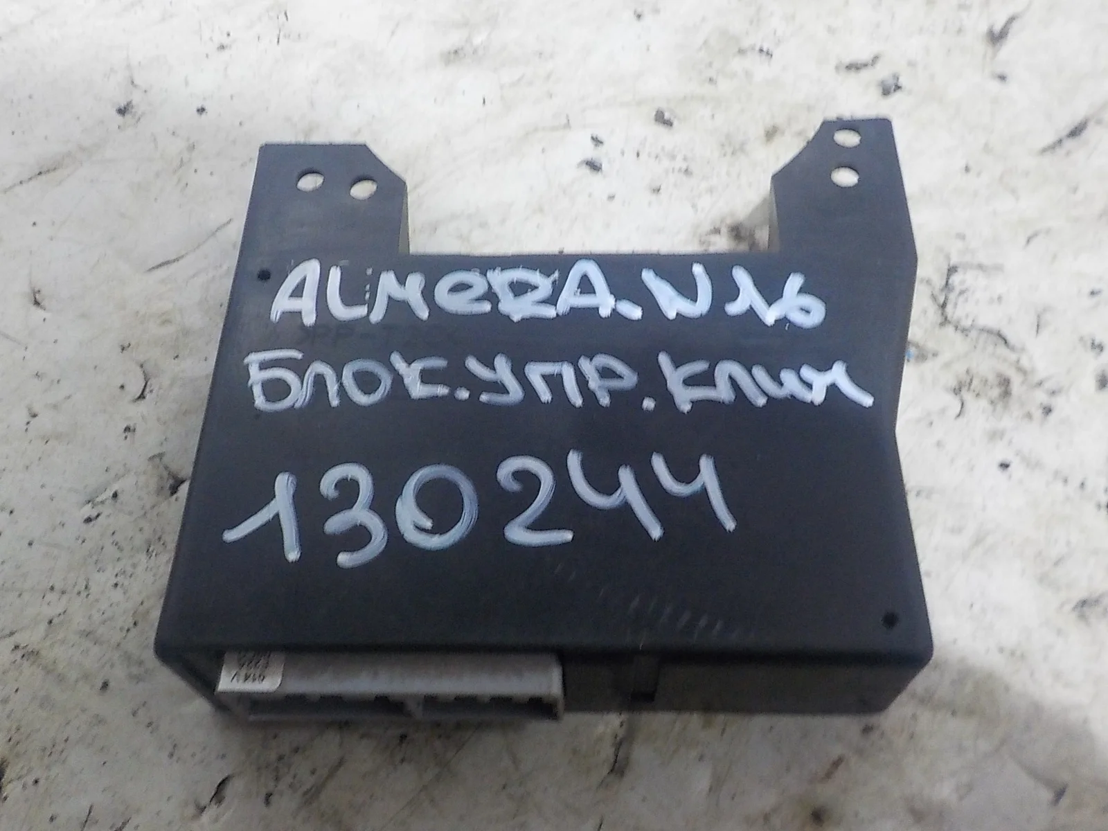 блок управления климатом NISSAN ALMERA