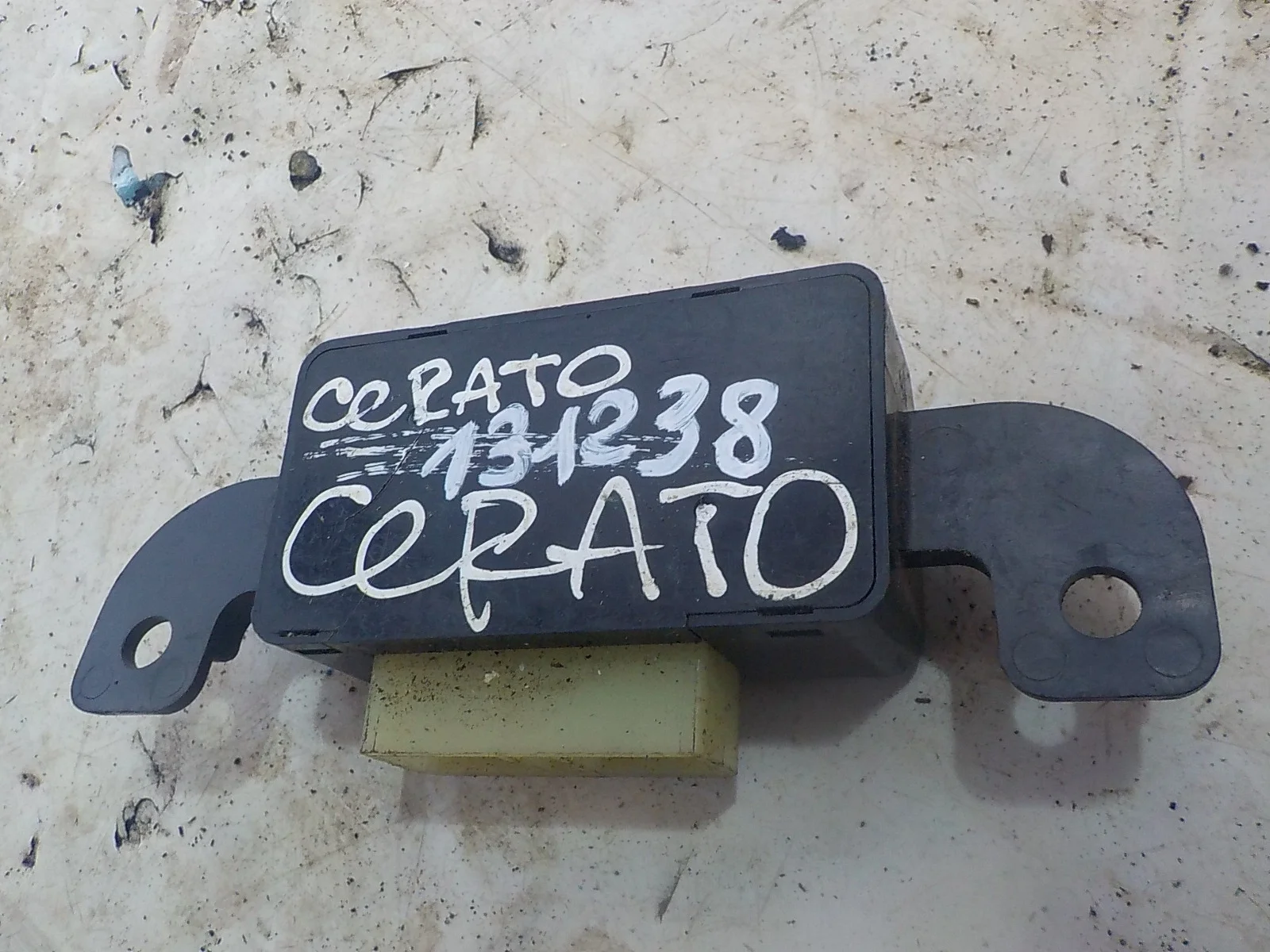 блок комфорта KIA CERATO