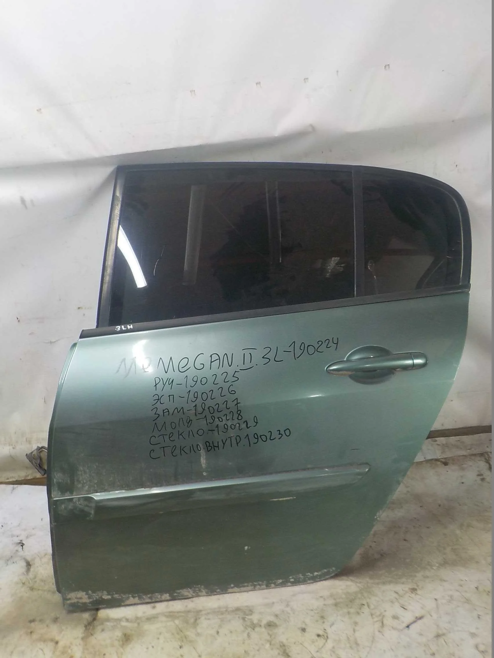 замок двери RENAULT MEGANE 2