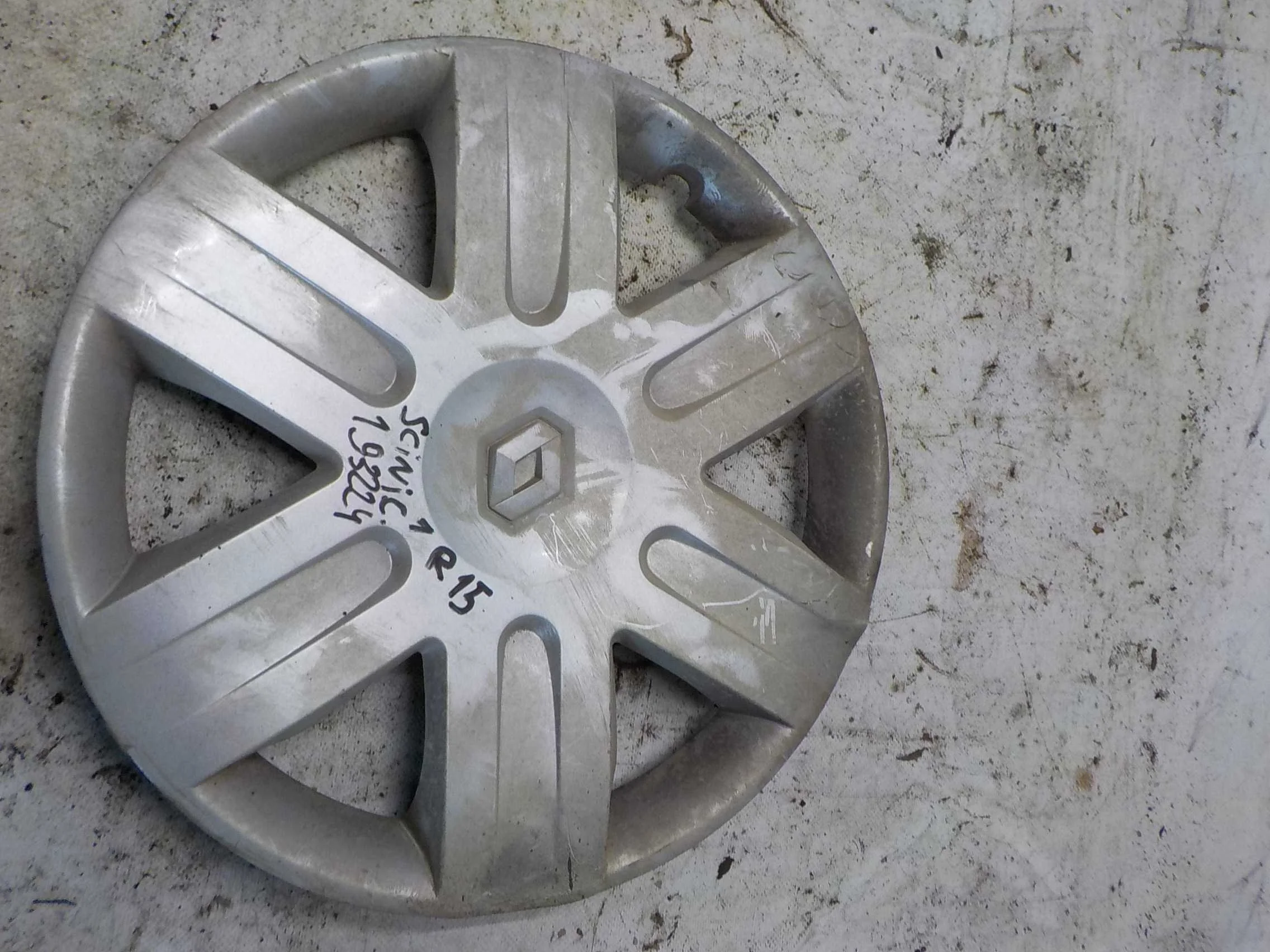 колпак RENAULT SCENIC