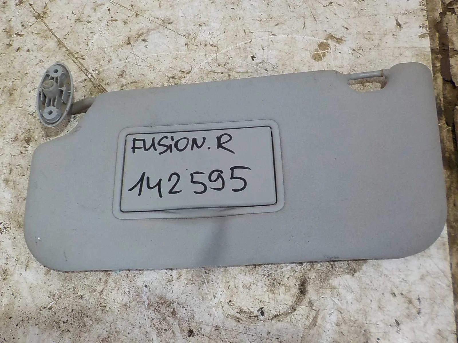 козырек FORD FUSION