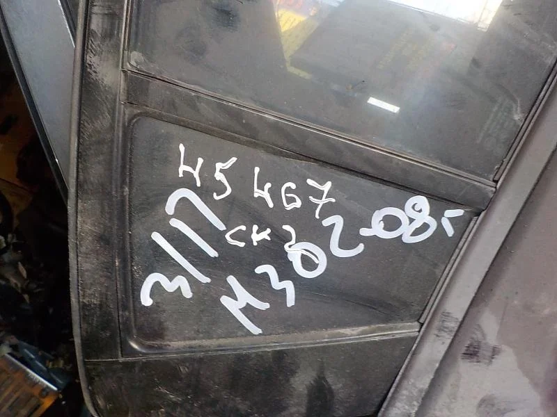 стекло MAZDA 3