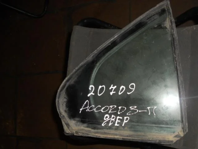 стекло HONDA ACCORD
