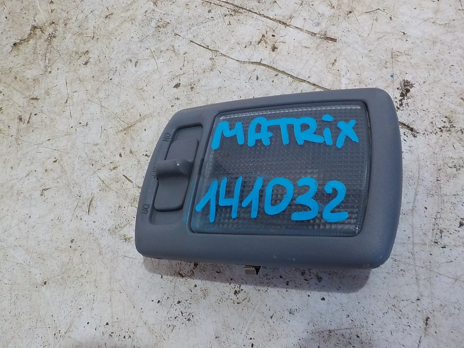 плафон освещения салона HYUNDAI MATRIX