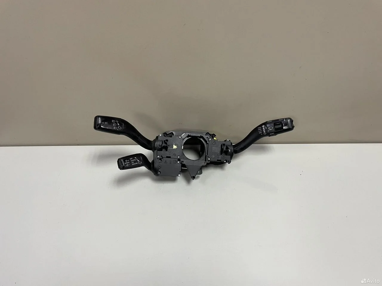 Подрулевой переключатель audi a6 c6 4f0953549d