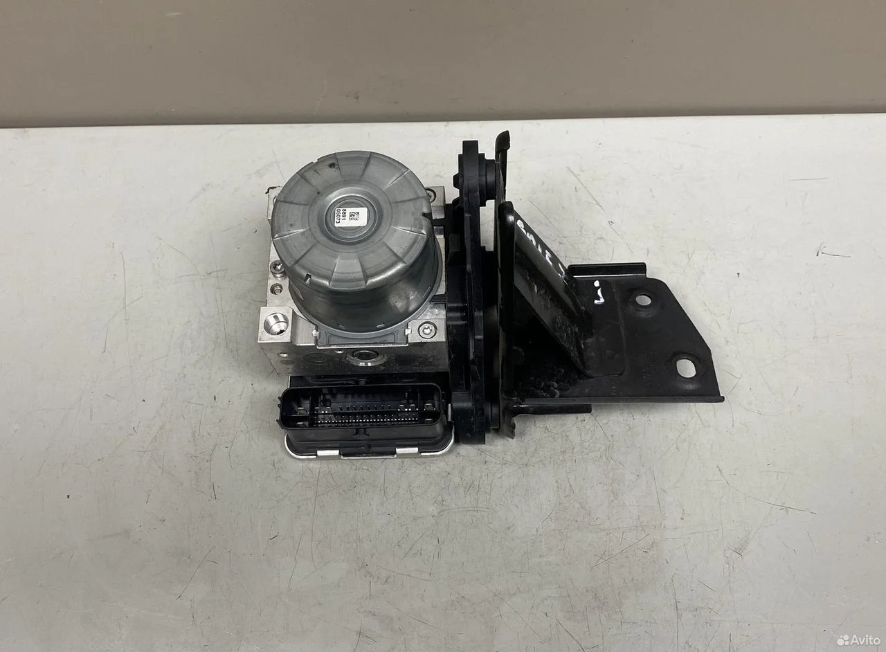 Блок abs volkswagen golf 7 5g 5q0614517cf