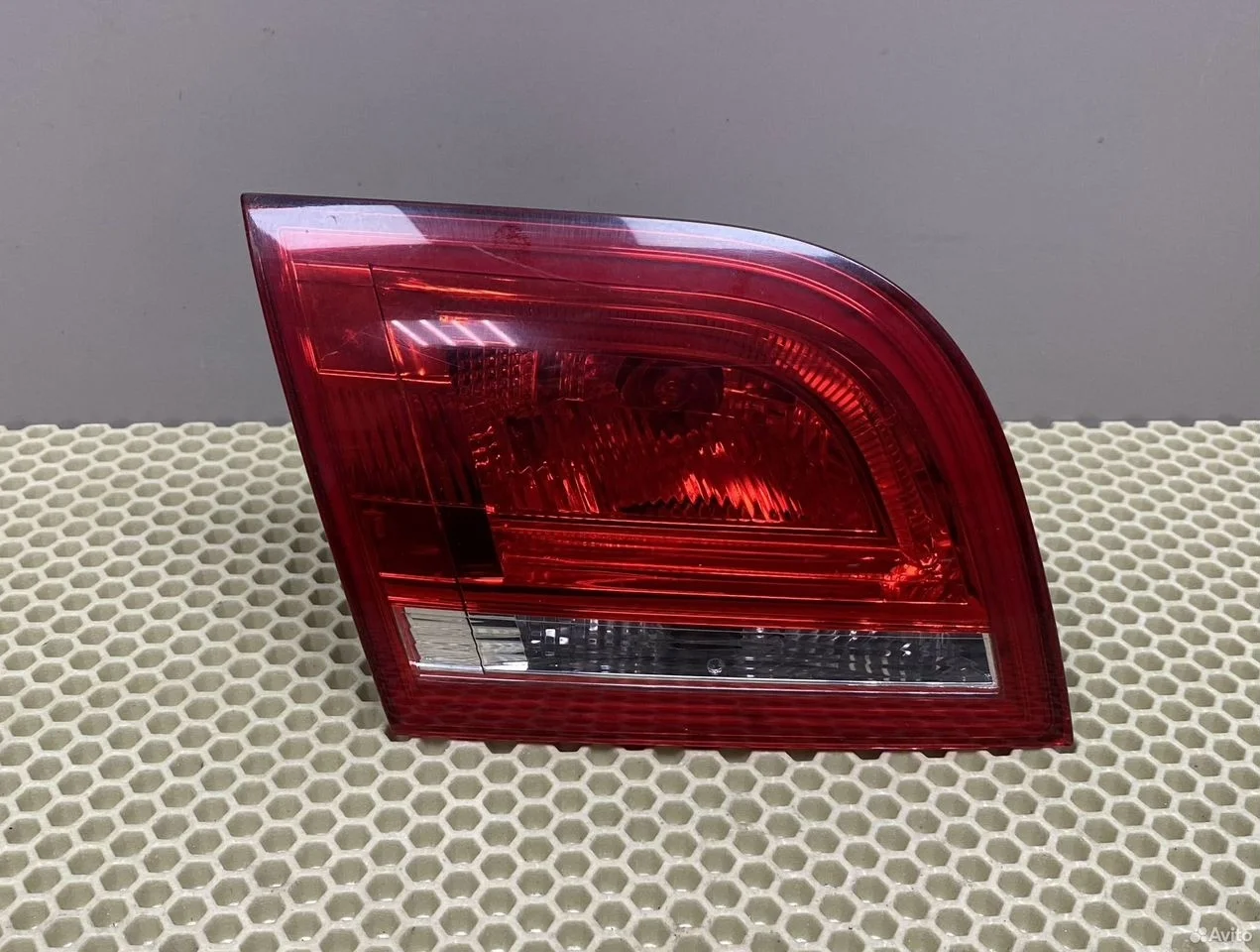 Фонарь задний левый audi a3 8p 8p4945093d
