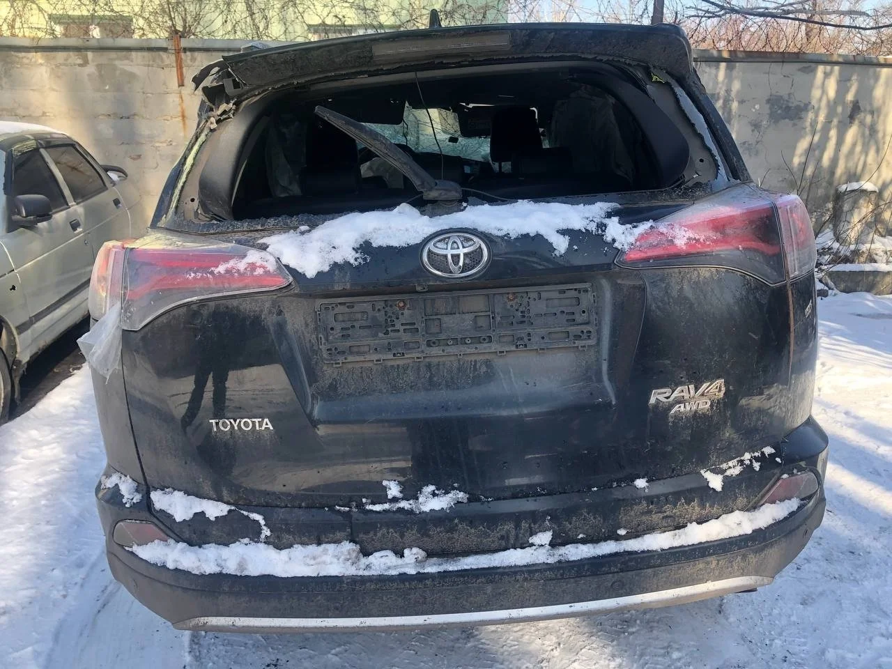 Топливный бак Toyota RAV4 XA40 2013-2015 2.0 (146Hp) (3ZR-FE) 4WD CVT