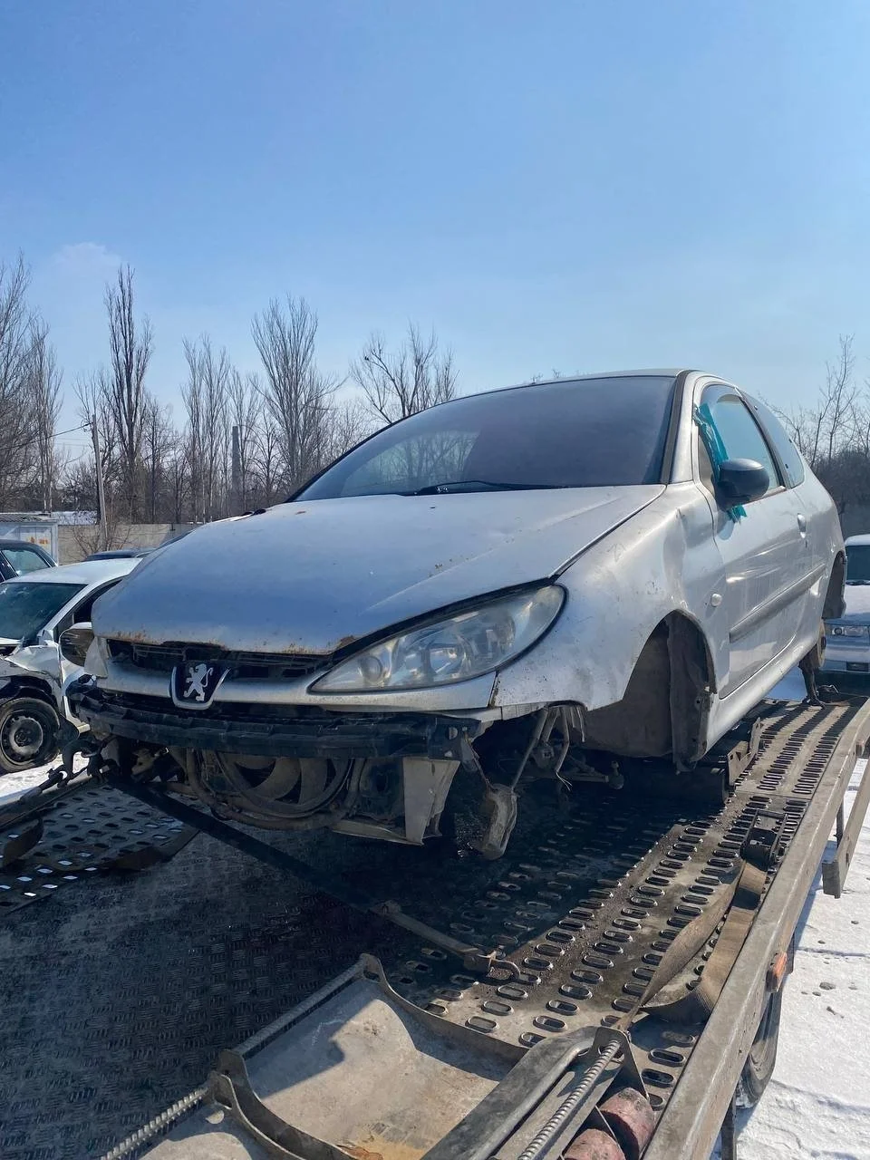 Фара левая Peugeot 206 Хэтчбек 3 dr 1998-2009 1.4 (75Hp) (TU3JP) FWD AT