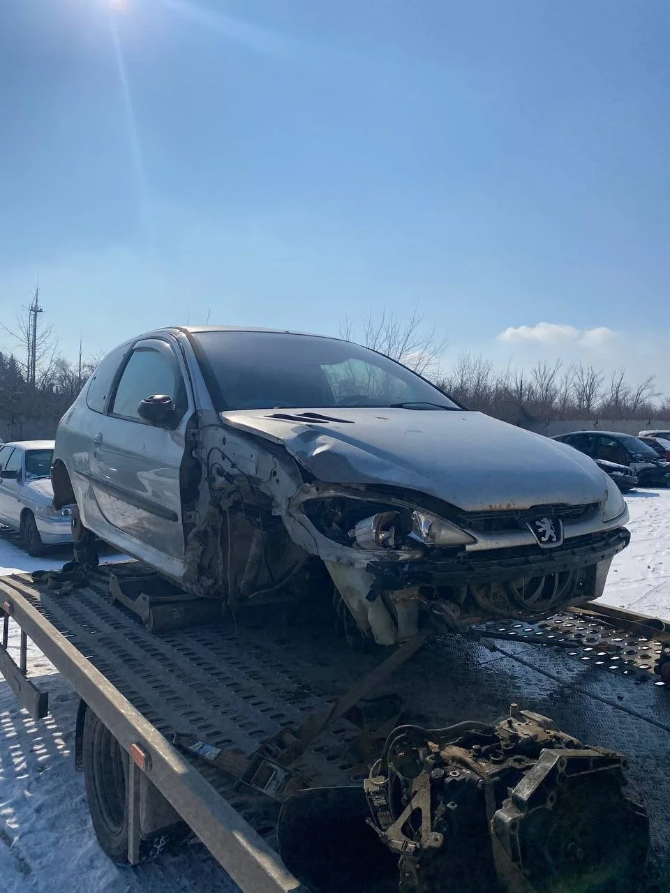 Дверь передняя правая Peugeot 206 Хэтчбек 3 dr 1998-2009 1.4 (75Hp) (TU3JP) FWD AT