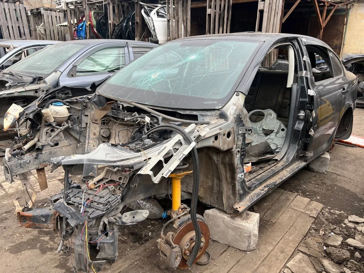 Крыло переднее левое Skoda Octavia A5 1.6 (102Hp) (BSE) FWD MT